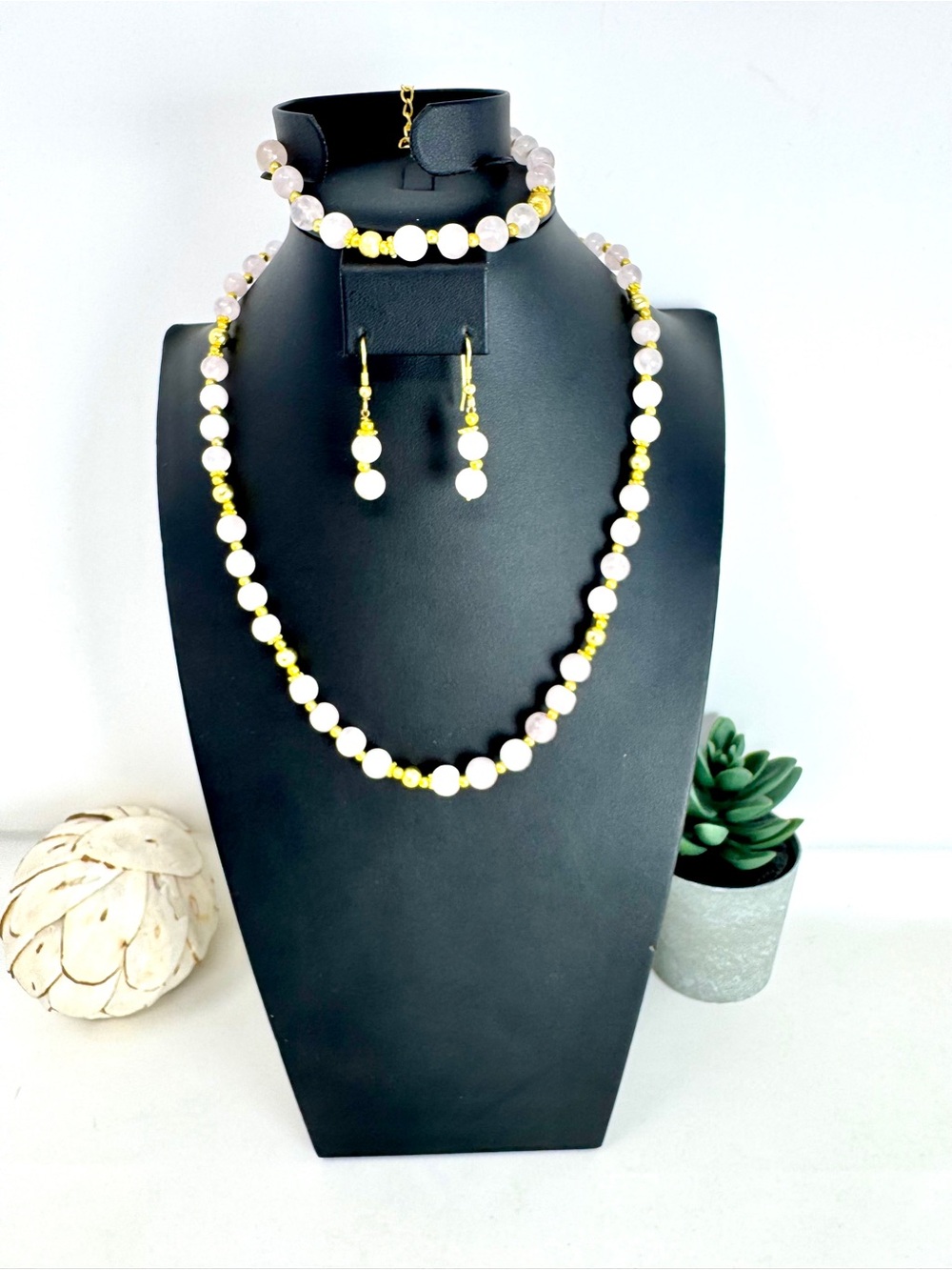 3 Piece Rose Quartz Beaded Necklace, Bracelet, and Earrings Set EUC
